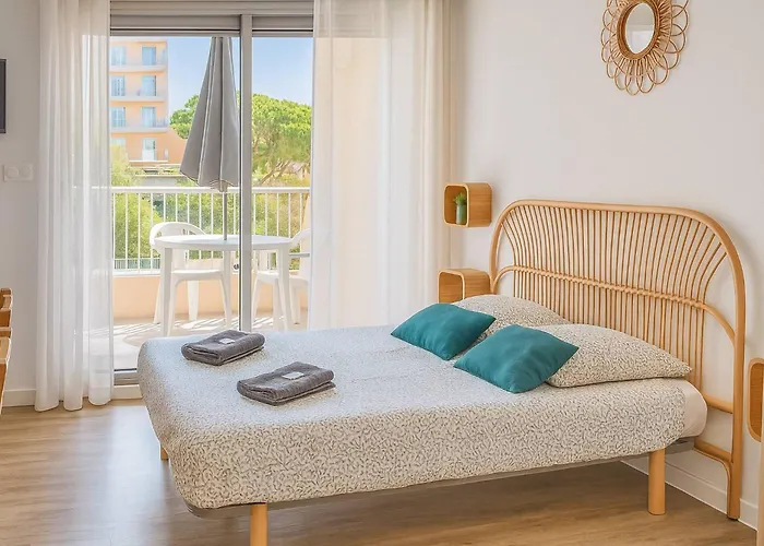 Palermo' - Port D'hyeres Air-conditioned & Wifi * 耶尔