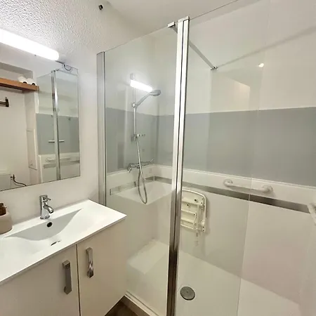 Palermo' - Port D'hyeres Air-conditioned & Wifi Apartment *